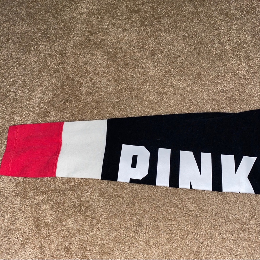 Pink leggings designed on side - Picture 3 of 4